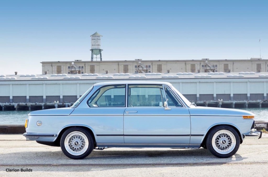 Clarion Builds BMW 2002