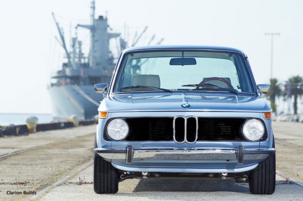 Clarion Builds BMW 2002